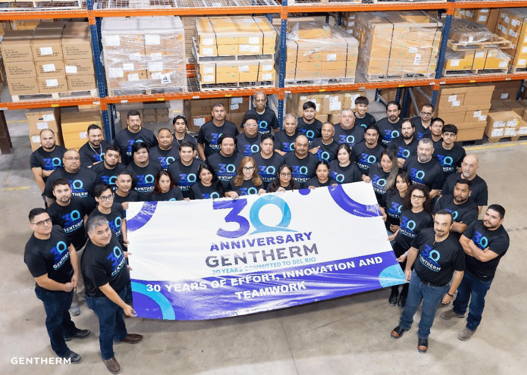 Del Rio, 30th Anniversary